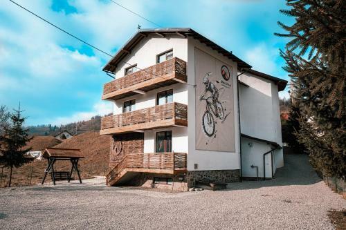 Hostal Pensiunea Bike&bed