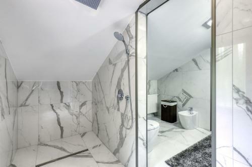 Hostal Hotel Ivascu