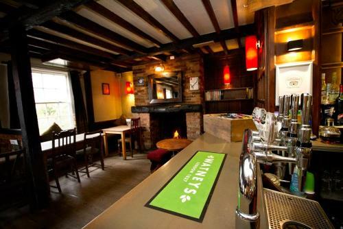 Posada Staunton Arms