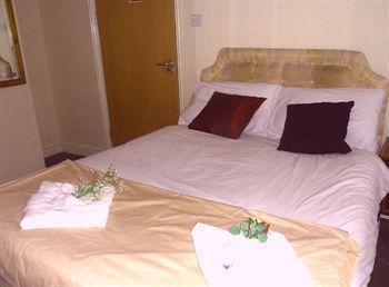 Essex Inn Hotel