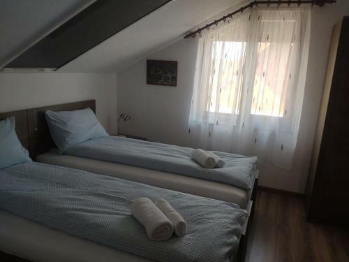 Hostal Gondos Vend�gh�z