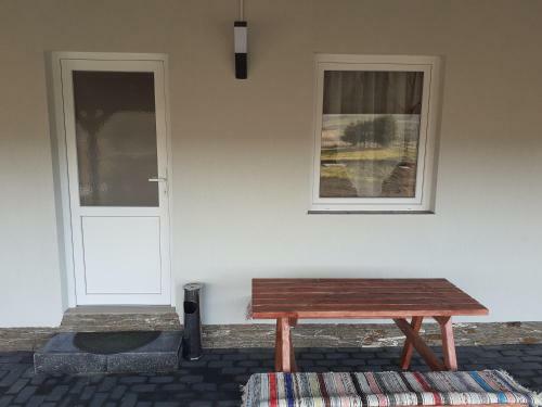 Kacs� Apartman