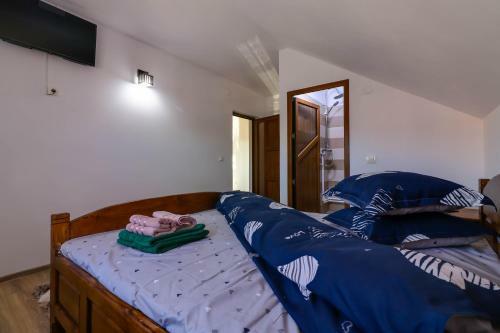 Hostal Pensiunea Day & Deny