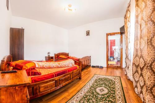 Hostal Pensiunea Day & Deny