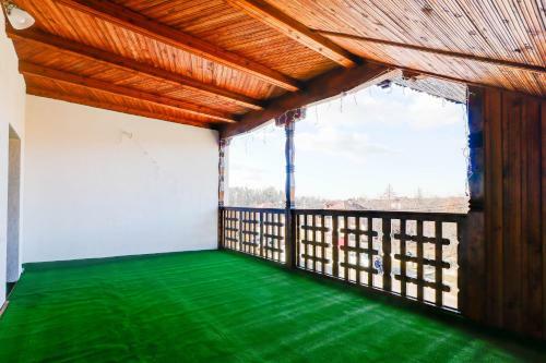 Hostal Pensiunea Day & Deny