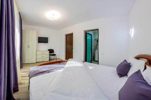 Hostal Pensiunea D & Ylan