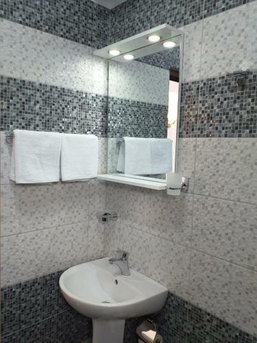 Hostal Vila Mercury Mamaia Nord