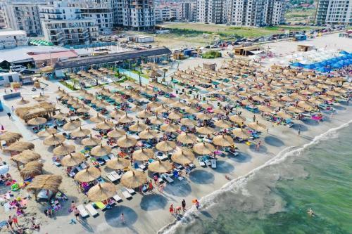 Beach Land Apartment 2