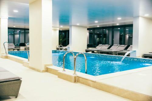 Alezzi Luxury Apartament