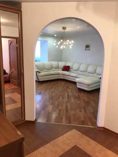 Apartamento Nastick Jisionare