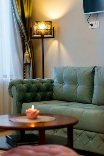 Central Harmony Apartment