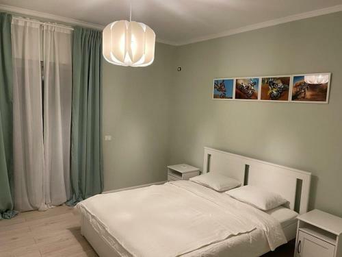 Villa Vila de Lux In Otopeni 3 Dormitoare Si Living