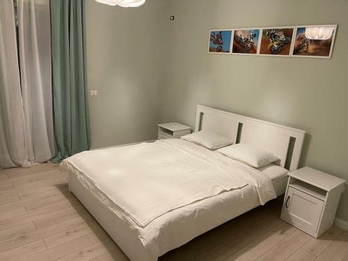 Villa Vila de Lux In Otopeni 3 Dormitoare Si Living