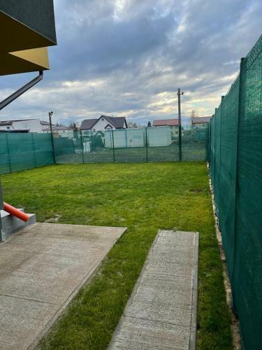 Villa Vila de Lux In Otopeni 3 Dormitoare Si Living