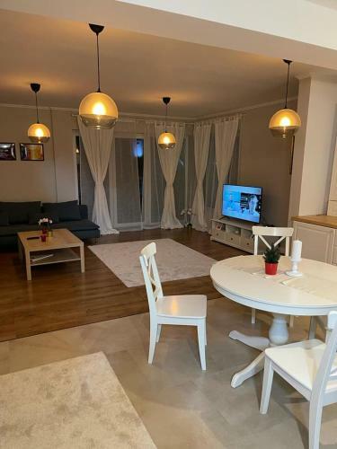 Villa Vila de Lux In Otopeni 3 Dormitoare Si Living