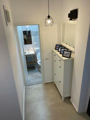 Villa Vila de Lux In Otopeni 3 Dormitoare Si Living
