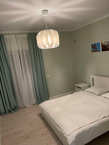 Villa Vila de Lux In Otopeni 3 Dormitoare Si Living