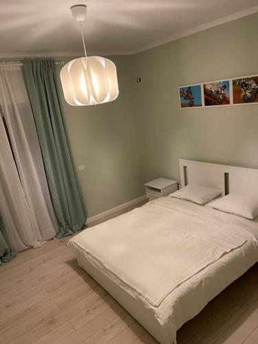 Villa Vila de Lux In Otopeni 3 Dormitoare Si Living