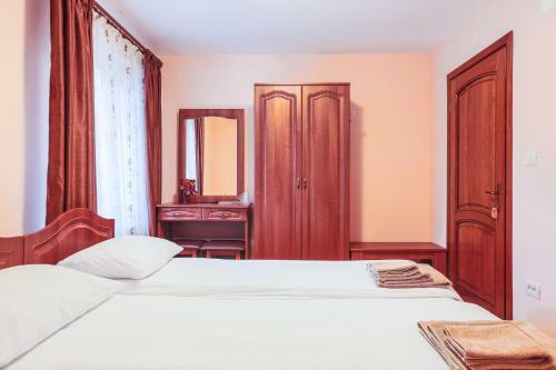 Hostal Pensiunea Dor De Casa