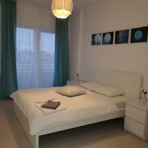 Villa Vila de Lux In Otopeni Cu Living Si 3 Dormitoare