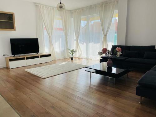 Villa Vila de Lux In Otopeni Cu Living Si 3 Dormitoare