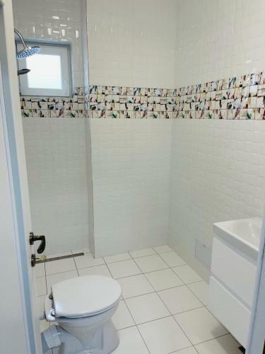 Villa Vila de Lux In Otopeni Cu Living Si 3 Dormitoare