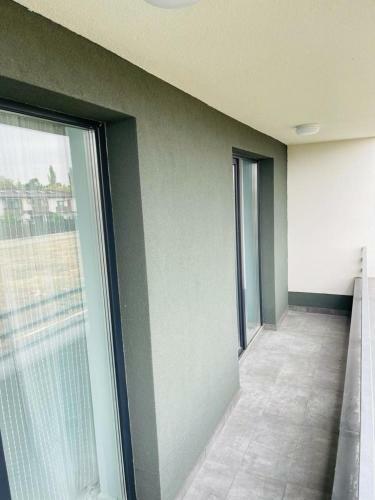 Villa Vila de Lux In Otopeni Cu Living Si 3 Dormitoare