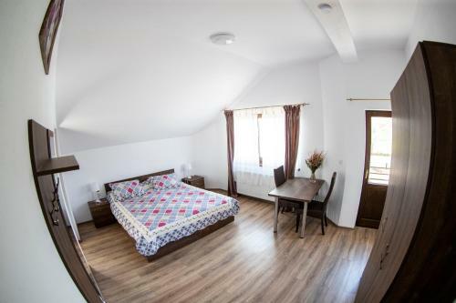 Hostal Agropensiunea Luk