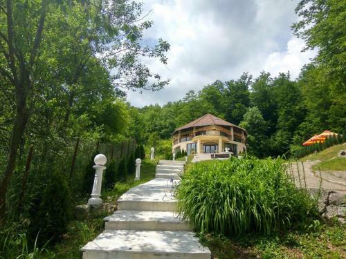 Hostal Pensiunea Medeea