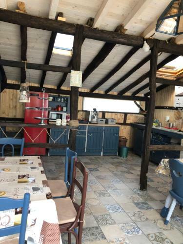 Hostal Iedera Casa De Familii 2