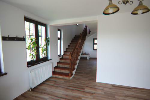 Hostal Pensiunea Emelys