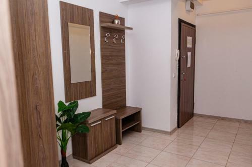 Summerland Sea View Apartment