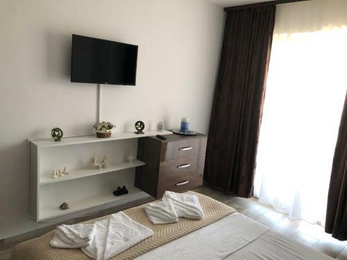 Lotus Northsea Apartment Mamaia