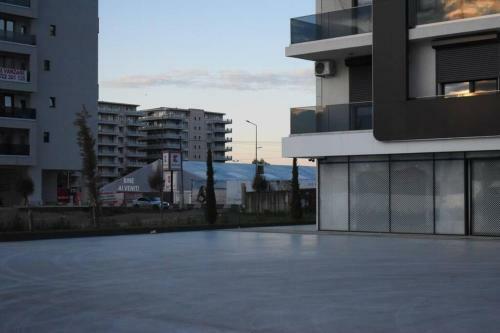Apartment By The Lake With A View
