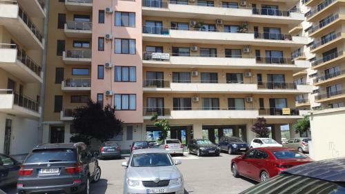 Ionut Summerland Apartments Mamaia
