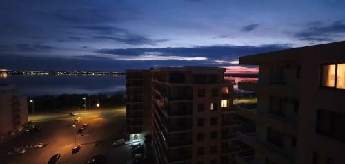 Ionut Summerland Apartments Mamaia