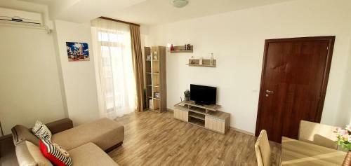 Ionut Summerland Apartments Mamaia