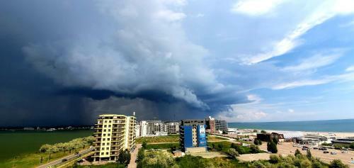 Ionut Summerland Apartments Mamaia
