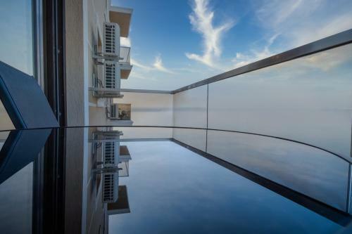 Oasis By The Lake - Solid Residence Mamaia Apartment
