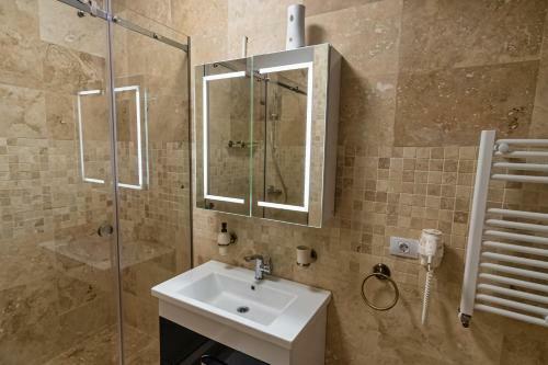 Oasis By The Lake - Solid Residence Mamaia Apartment