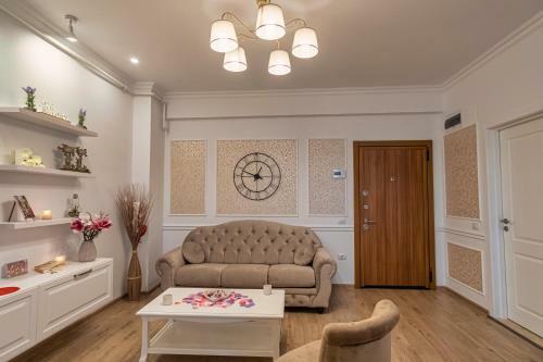 Oasis By The Lake - Solid Residence Mamaia Apartment