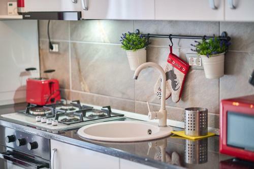 Comfy Apartment Alezzi Spa N Pools Beach Resort