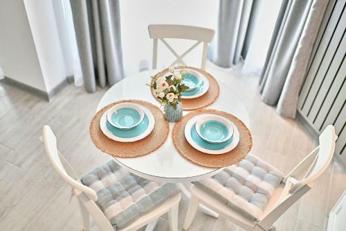 Sea Shore Apartments Alezzi Spa N Pools Beach Resort