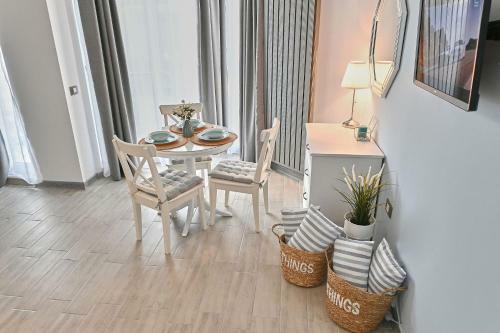 Sea Shore Apartments Alezzi Spa N Pools Beach Resort