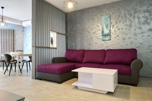 Citadell Sea View Apartment Alezzi Beach Spa N Pools