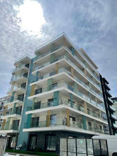 Sea Side Apartments - Lotus Studios