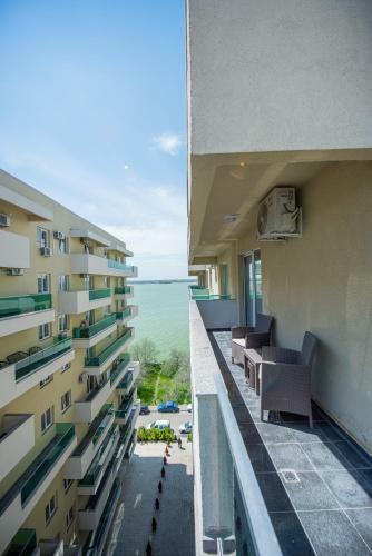 Moonlight Sky Mamaia Apartment