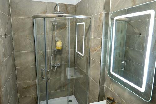 Bamboo Sea View Apartment Alezzi Spa Pools Parking