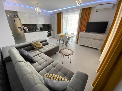 Lotus Sunny Apartaments 11