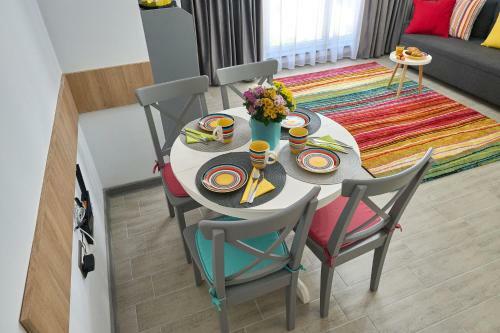 Sun & Fun Apartment In Alezzi Spa Pools Resort